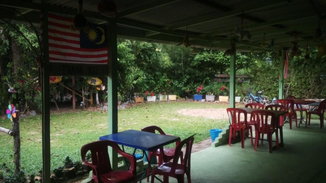 Fatehah Inn Kuala Tahan Extérieur photo