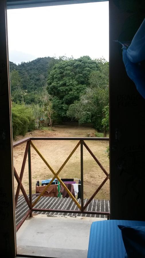 Fatehah Inn Kuala Tahan Extérieur photo